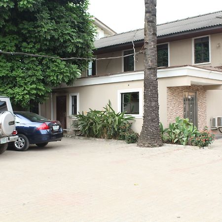 Bluespring Hotel Maryland Ngoại thất bức ảnh