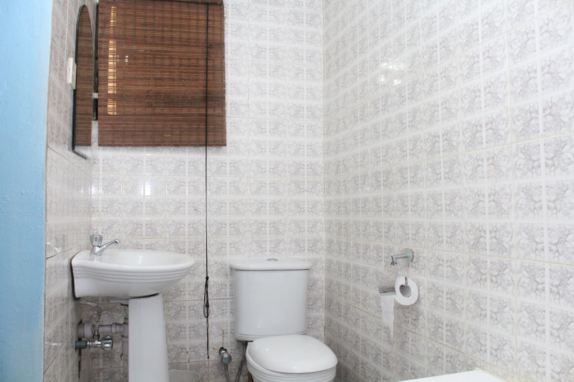 Bluespring Hotel Maryland Ngoại thất bức ảnh